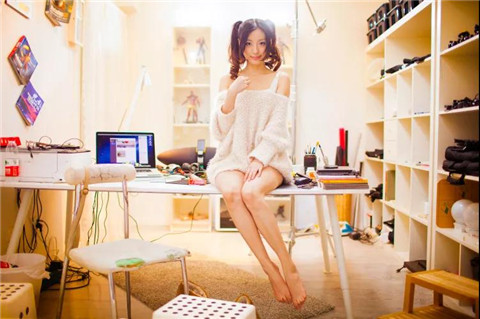 内向女生好追吗?追内向女生的技巧有什么? 内向女生好追吗?追内向女生的技巧有什么?第2张